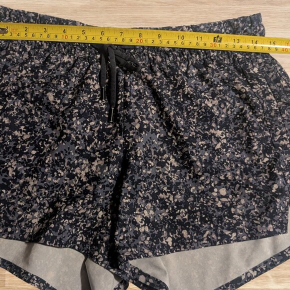 Athleta Women's Printed Baja Navy Blue Speckled Running Athletic Shorts -Sz 4 - Picture 8 of 15
